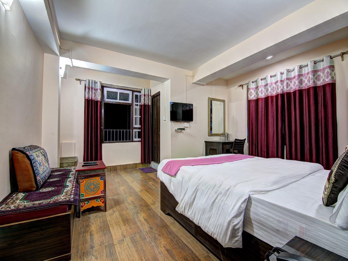 The Griffon'S Nest Hotel Gangtok Exterior photo